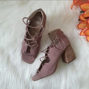 New Vince Camuto VC Nahara Lace Up Block Heel Sandal Womens Size 10